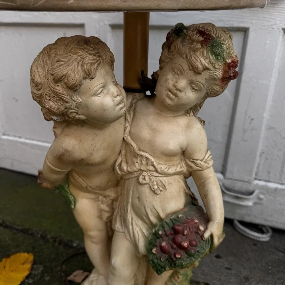 Vintage Cherub Figural Table‎ Lamp Chalkware Grapes Motif w/ Shade Untested